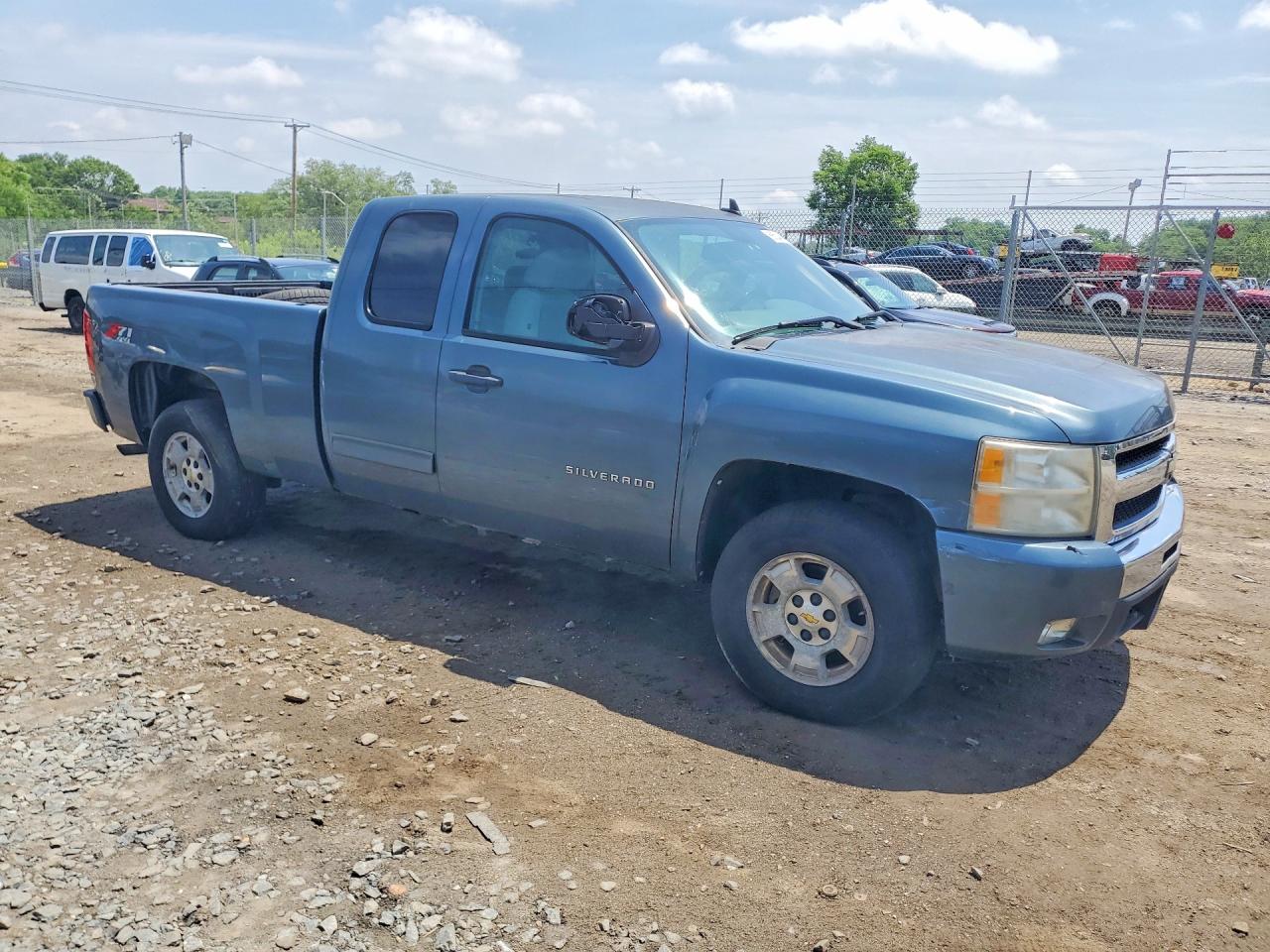 2011 Chevrolet Silverado K1500 Lt Синий vin: 1GCRKSE34BZ113240