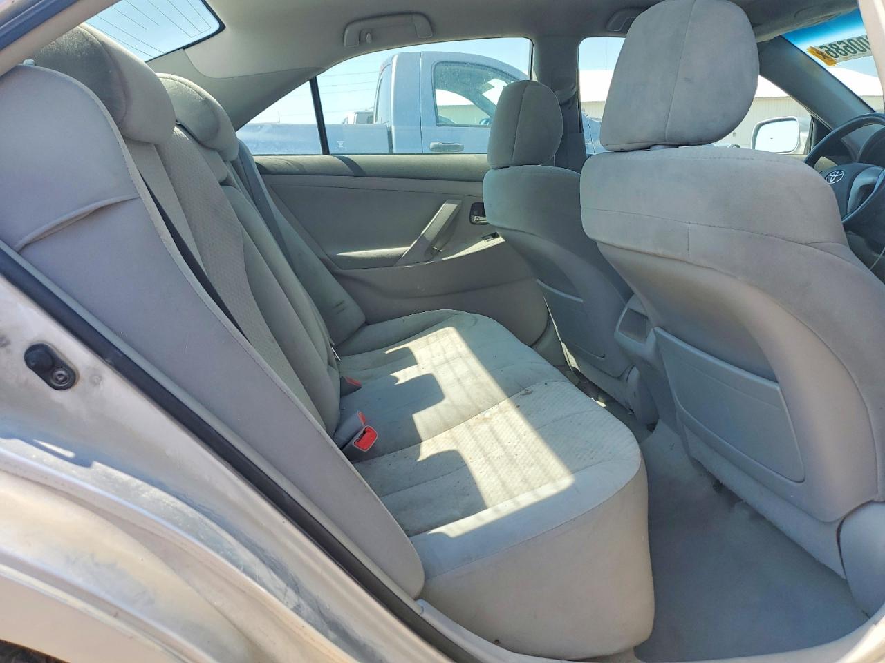 2009 Toyota Camry Le Silver vin: 4T4BE46K99R053720