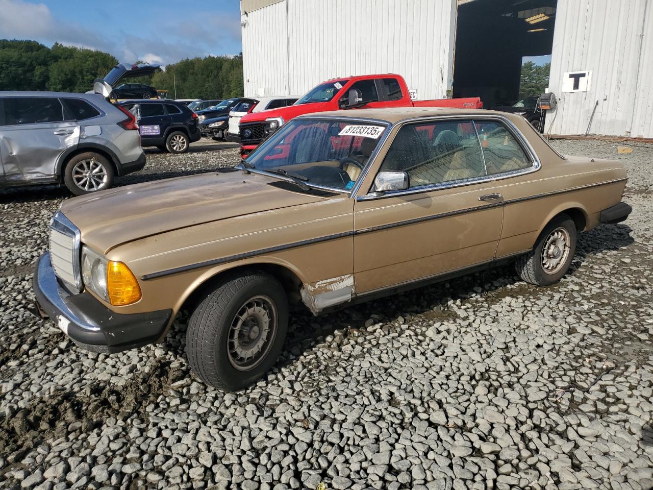 1984 Mercedes-benz 300 Cdt Золотой vin: WDBAB53A1EA138940