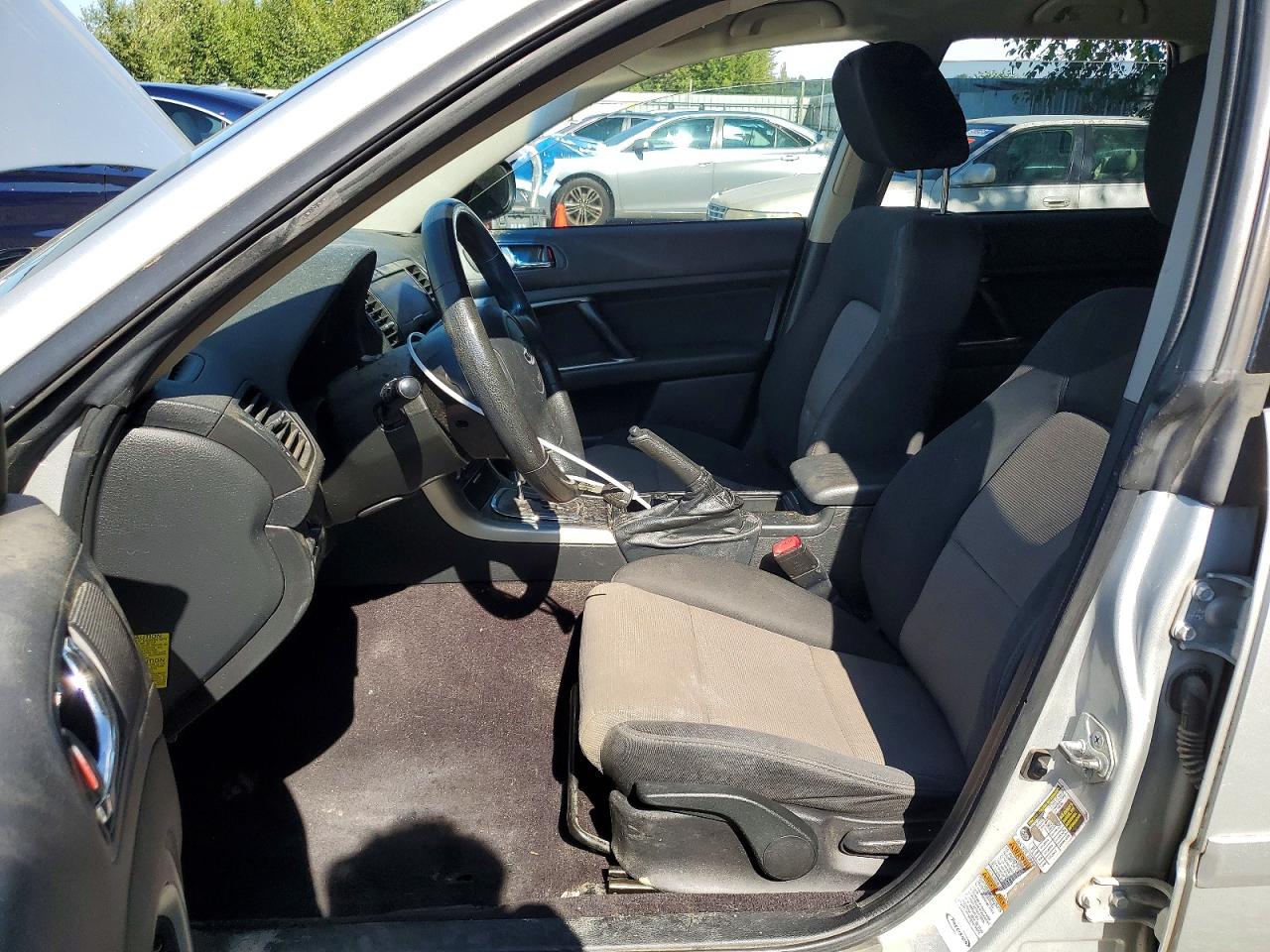 2007 Subaru Outback Outback 2.5i Silver vin: 4S4BP61C877302018