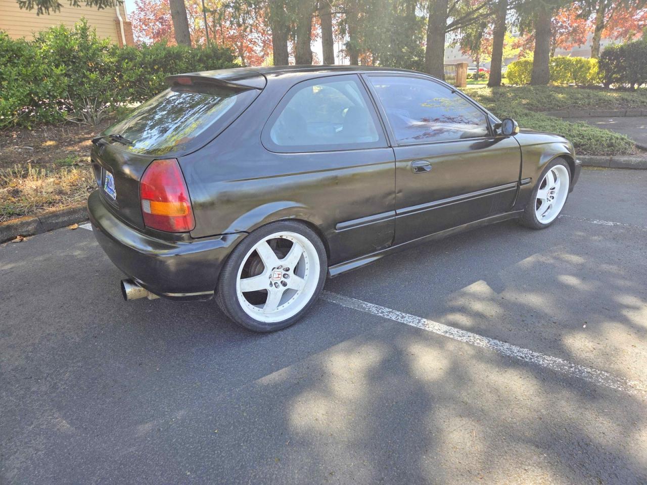 1999 Honda Civic Dx Черный vin: 2HGEJ6448XH107081