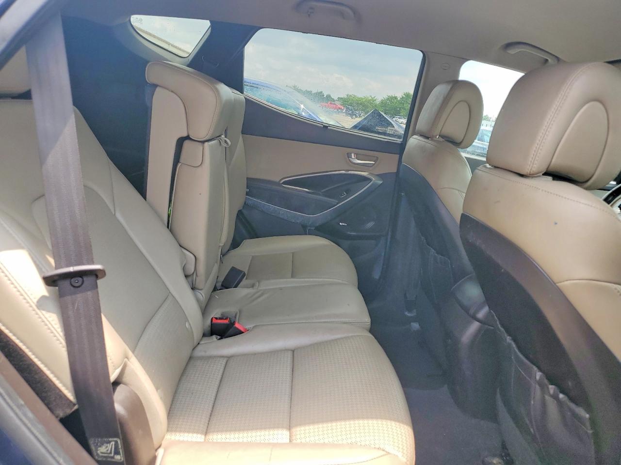2014 Hyundai Santa Fe Sport 2.0t Blue vin: 5XYZU3LA1EG169236