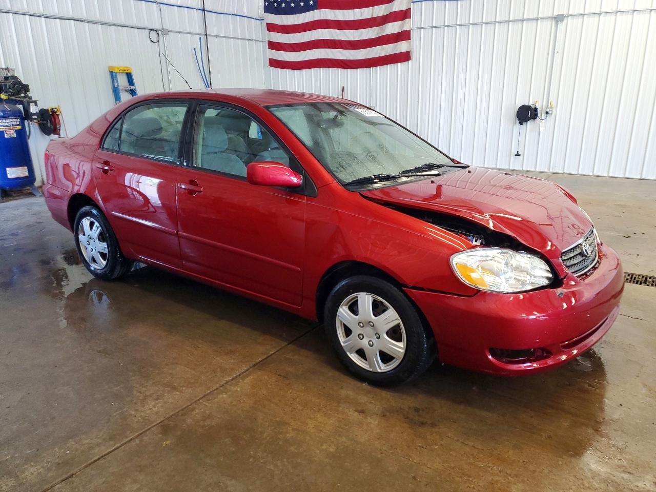 2007 Toyota Corolla Le Red vin: 2T1BR32E47C853946