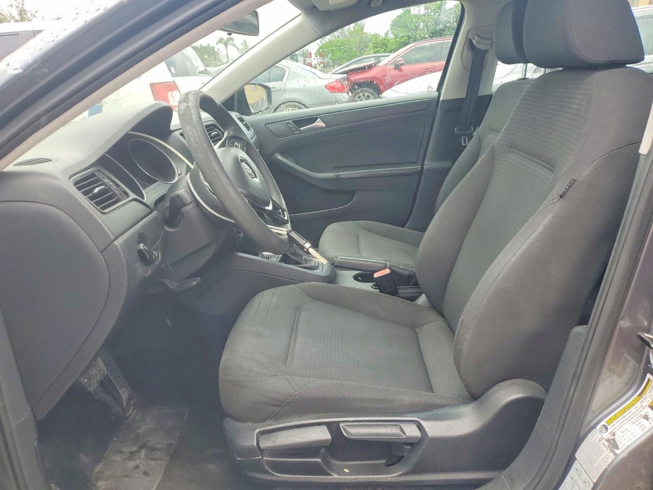 2015 Volkswagen Jetta Base Gray vin: 3VW2K7AJXFM213544