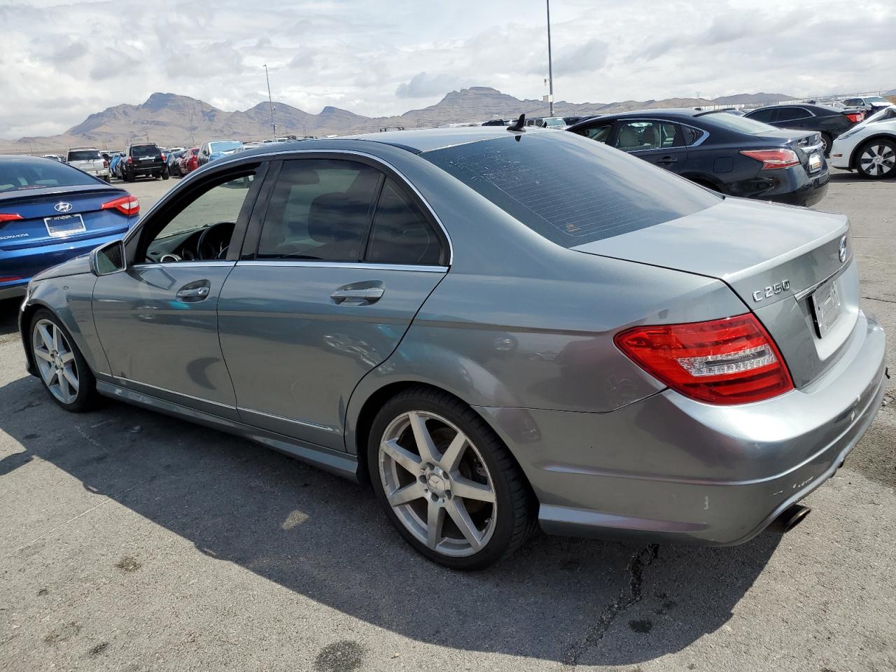 2013 Mercedes-benz C 250 Gray vin: WDDGF4HB2DR274222