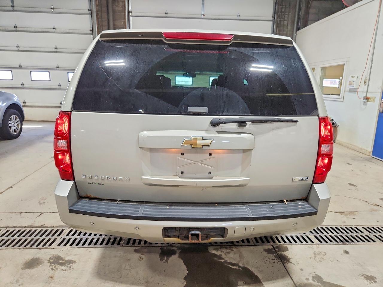 2009 Chevrolet Suburban K1500 Lt Silver vin: 1GNFK26319R249831