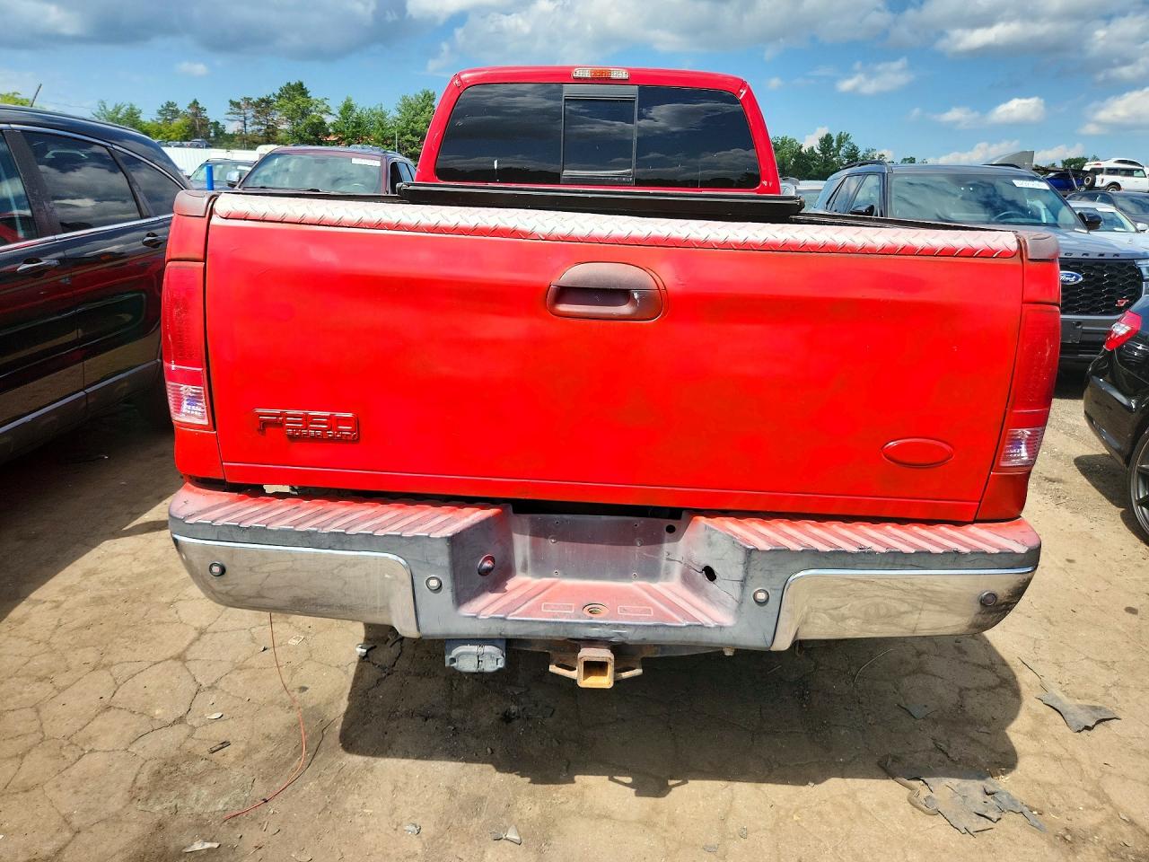 2008 Ford F250 Super Duty Red vin: 1FTSW21R88EC16564