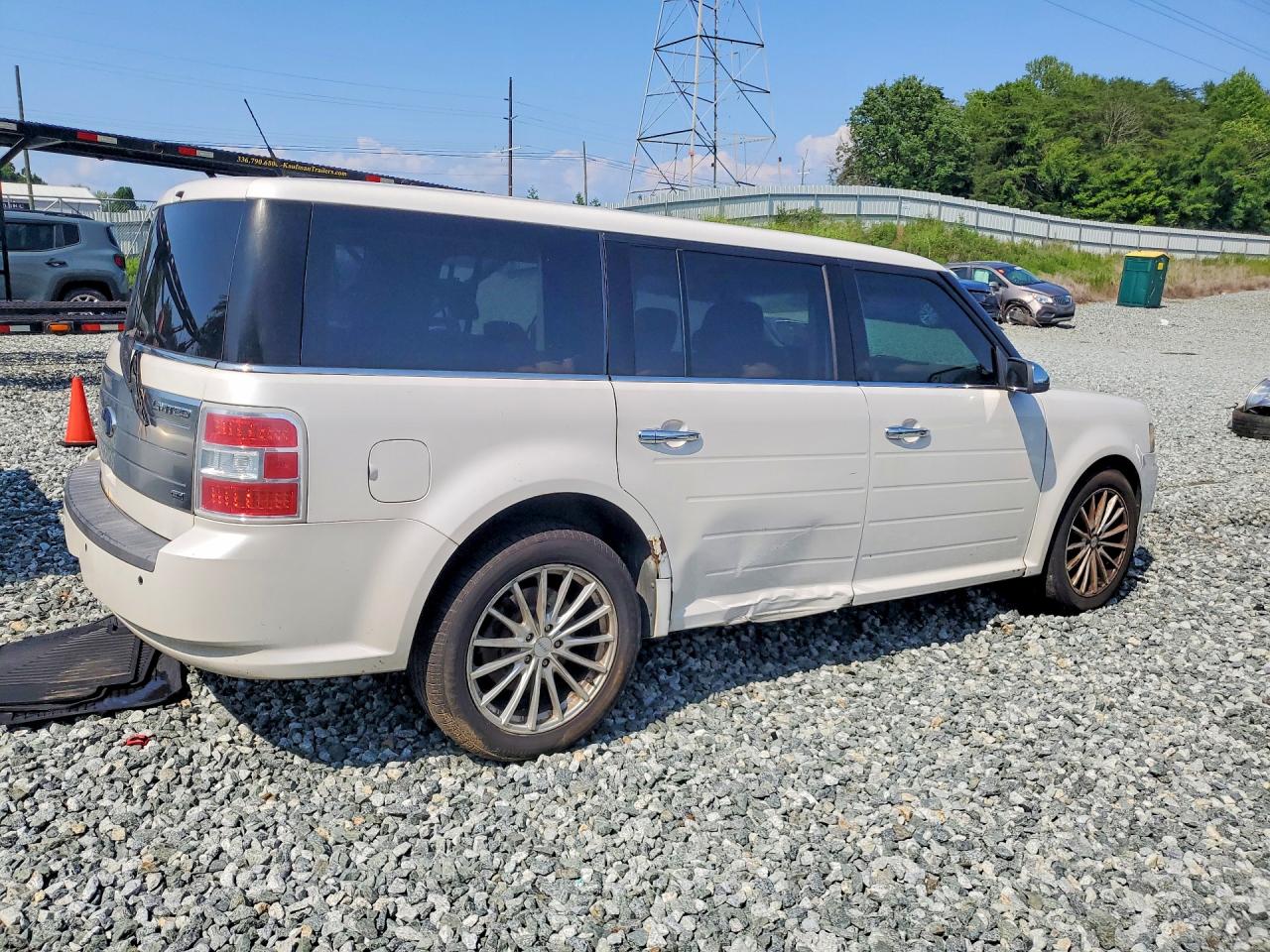 2009 Ford Flex Limited White vin: 2FMEK63C69BA15134