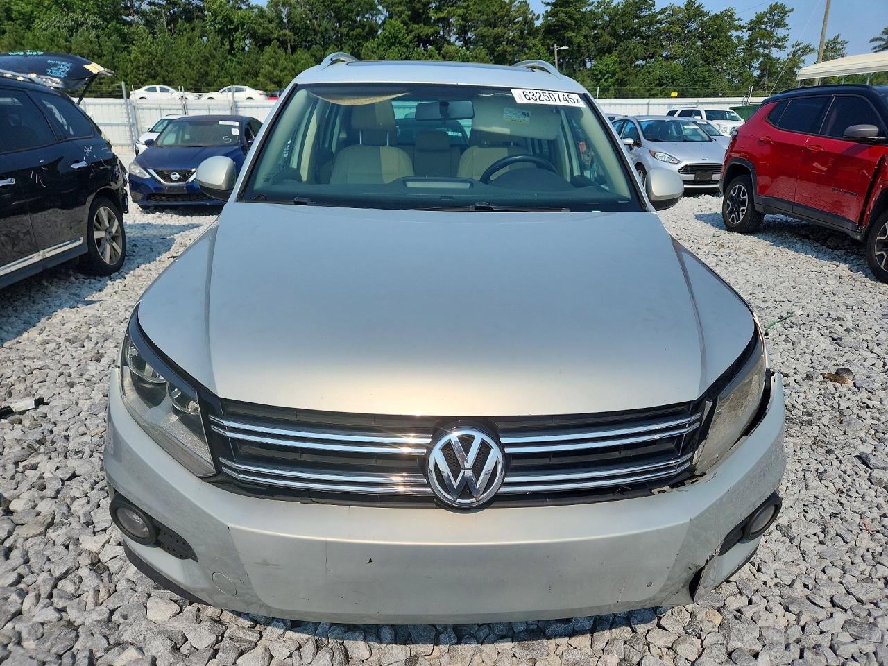2012 Volkswagen Tiguan S Silver vin: WVGAV7AX0CW536955