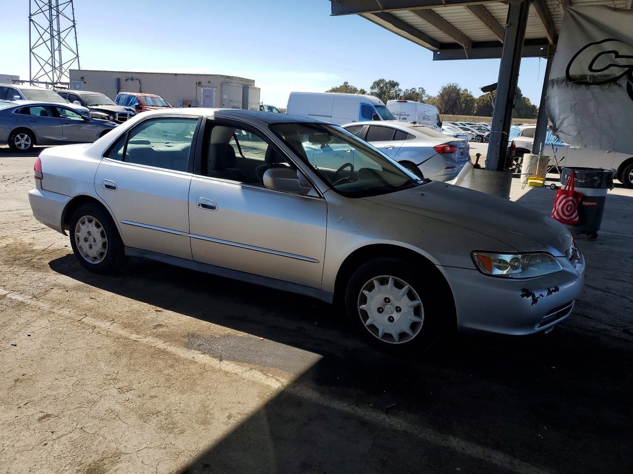 2002 Honda Accord Lx Silver vin: 3HGCG665X2G706794