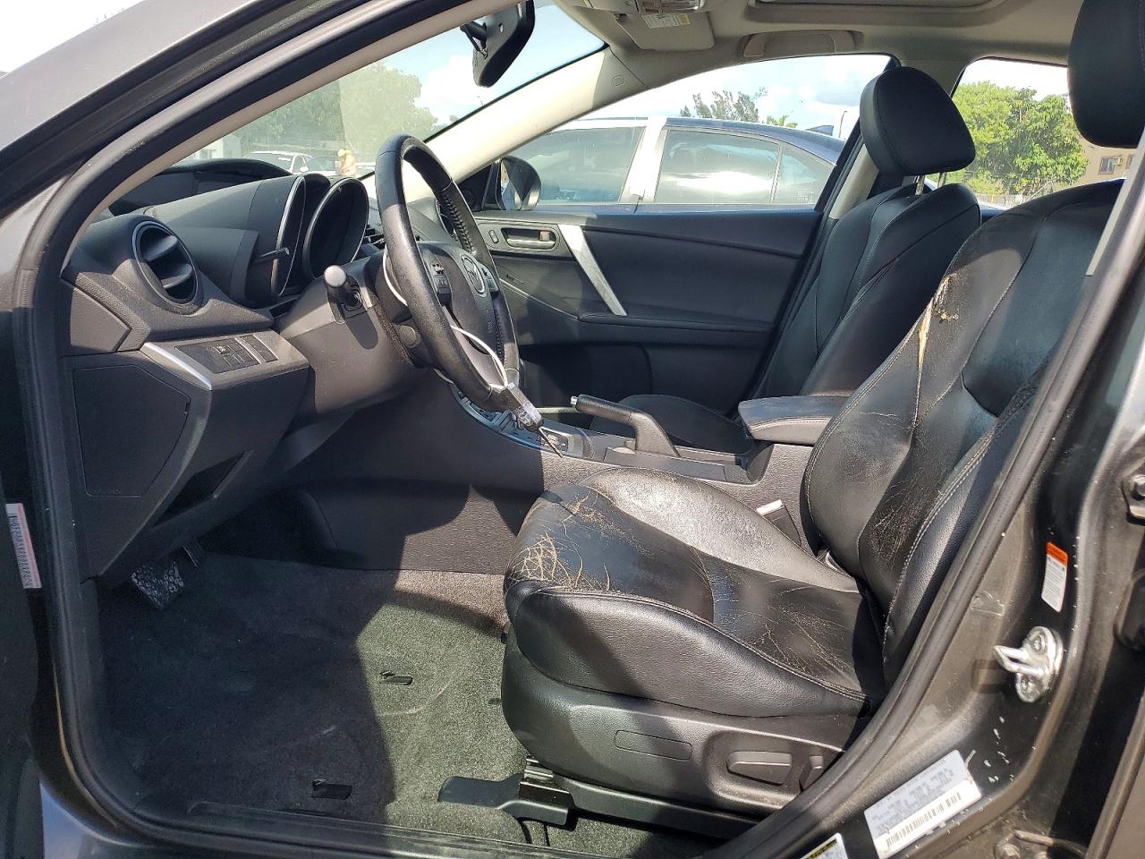2011 Mazda 3 S Gray vin: JM1BL1W52B1393716