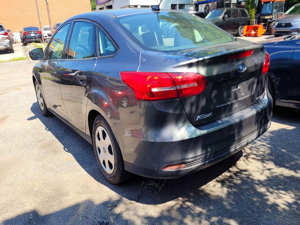 2015 Ford Focus S Charcoal vin: 1FADP3E26FL303189