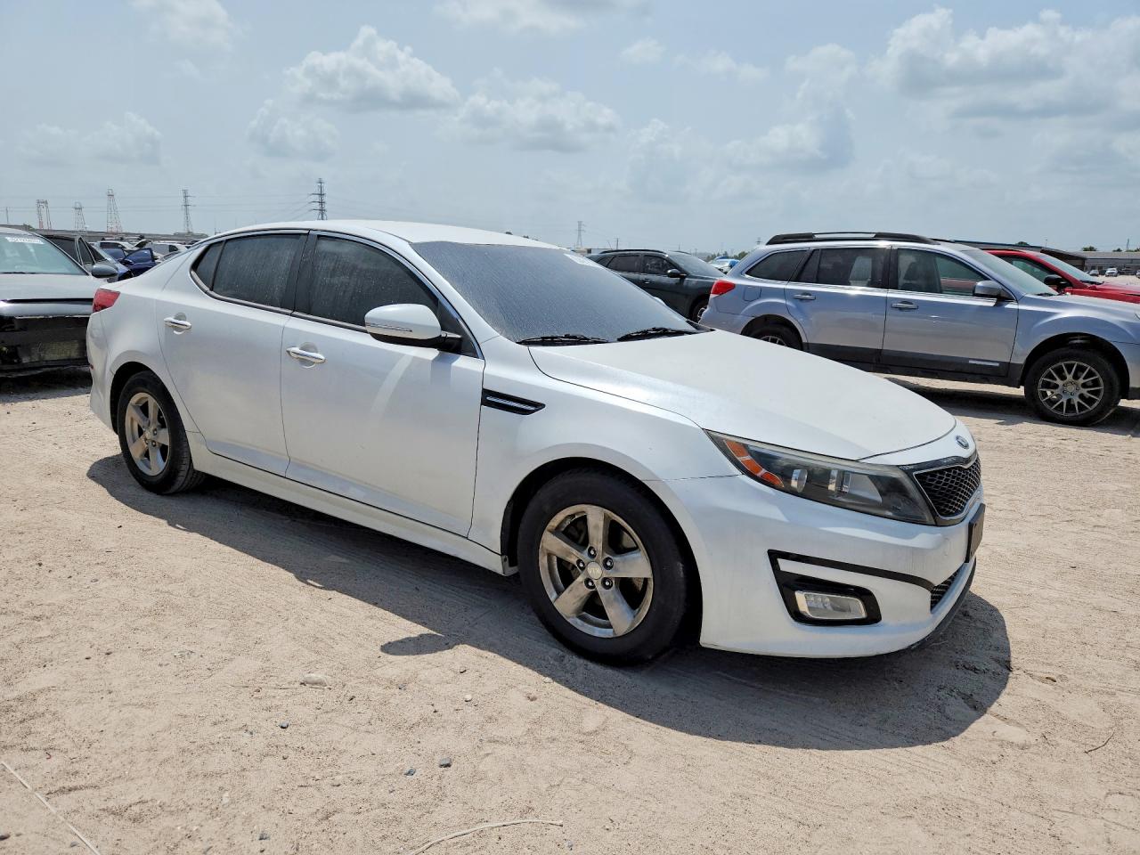 2015 Kia Optima Lx White vin: KNAGM4A77F5653522