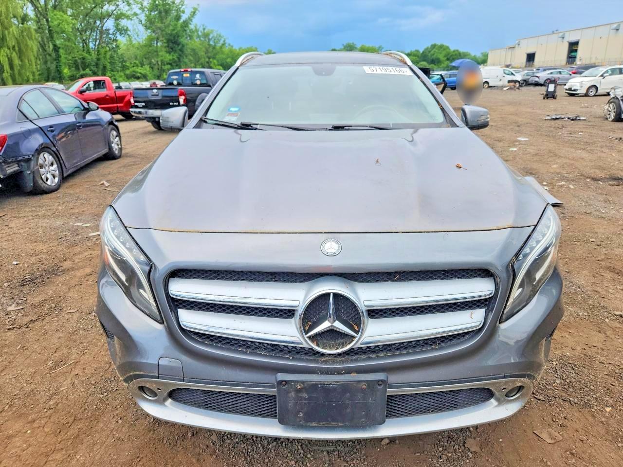2015 Mercedes-benz Gla 250 4matic Silver vin: WDCTG4GB3FJ063520
