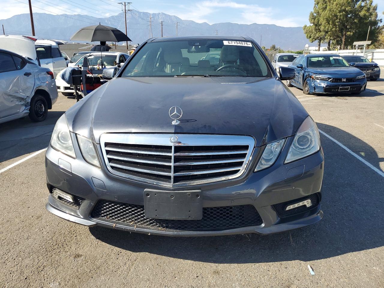 2011 Mercedes-benz E 550 4matic Blue vin: WDDHF9AB1BA364646