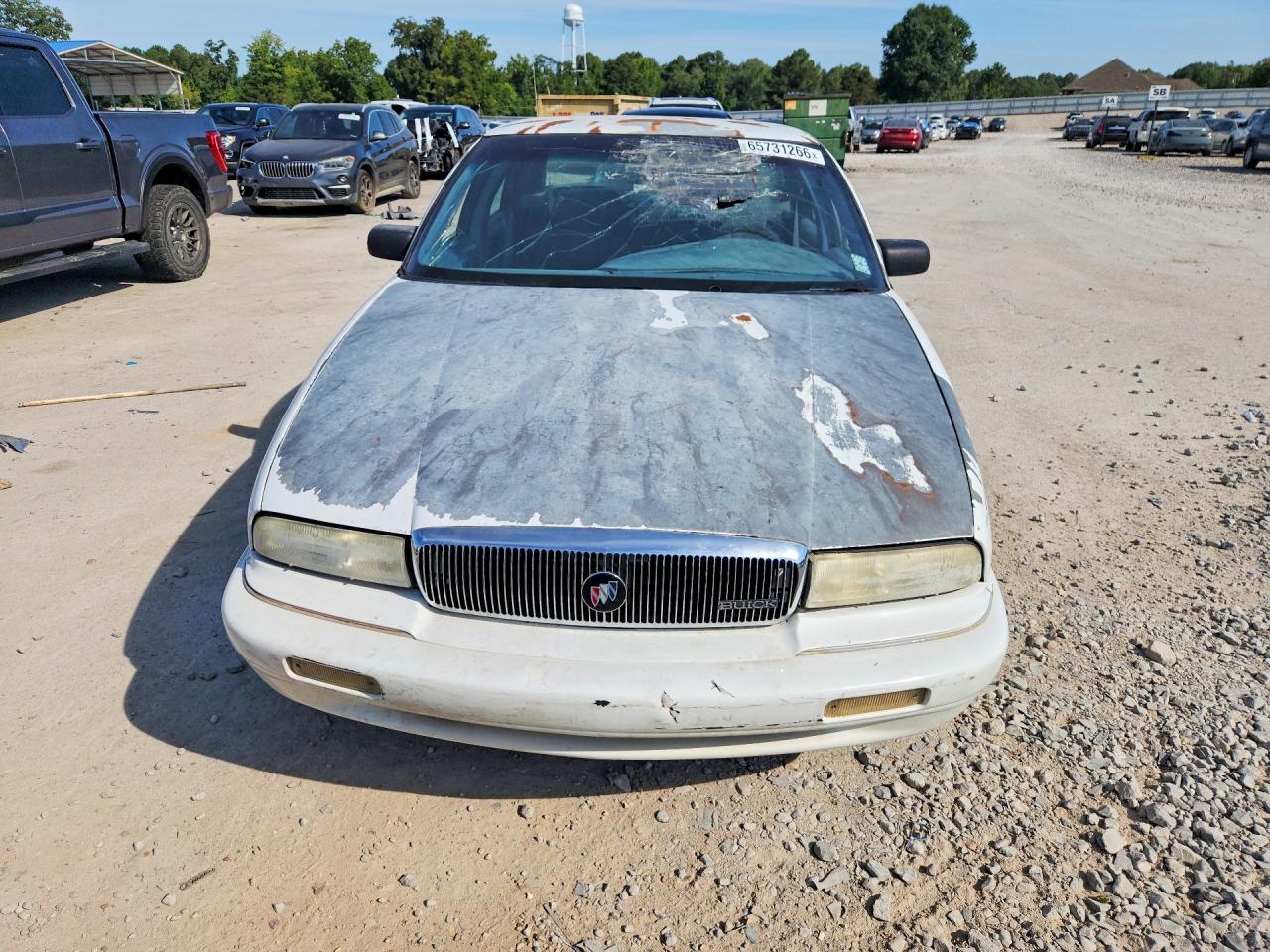 1995 Buick Regal Custom White vin: 2G4WB52M5S1429266
