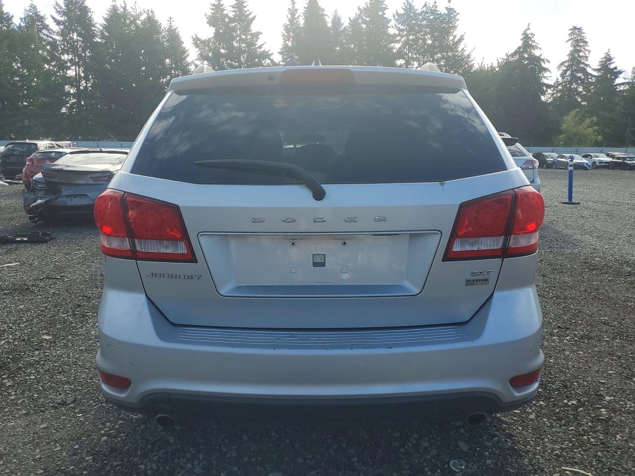 2012 Dodge Journey Sxt Silver vin: 3C4PDCBG2CT262043