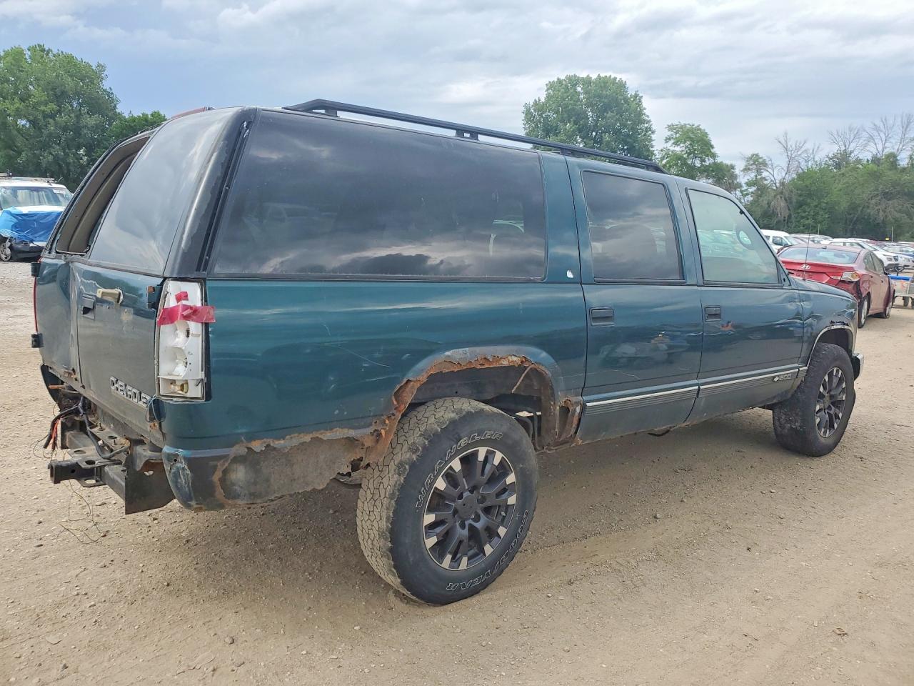 1998 Chevrolet Suburban K1500 Green vin: 3GNFK16R6WG102673