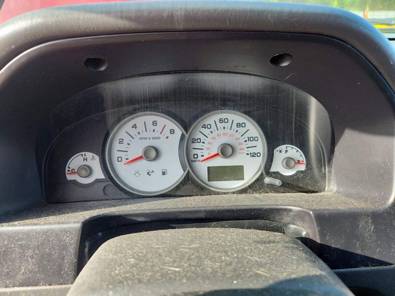 2007 Ford Escape Xlt Red vin: 1FMYU93177KA68872