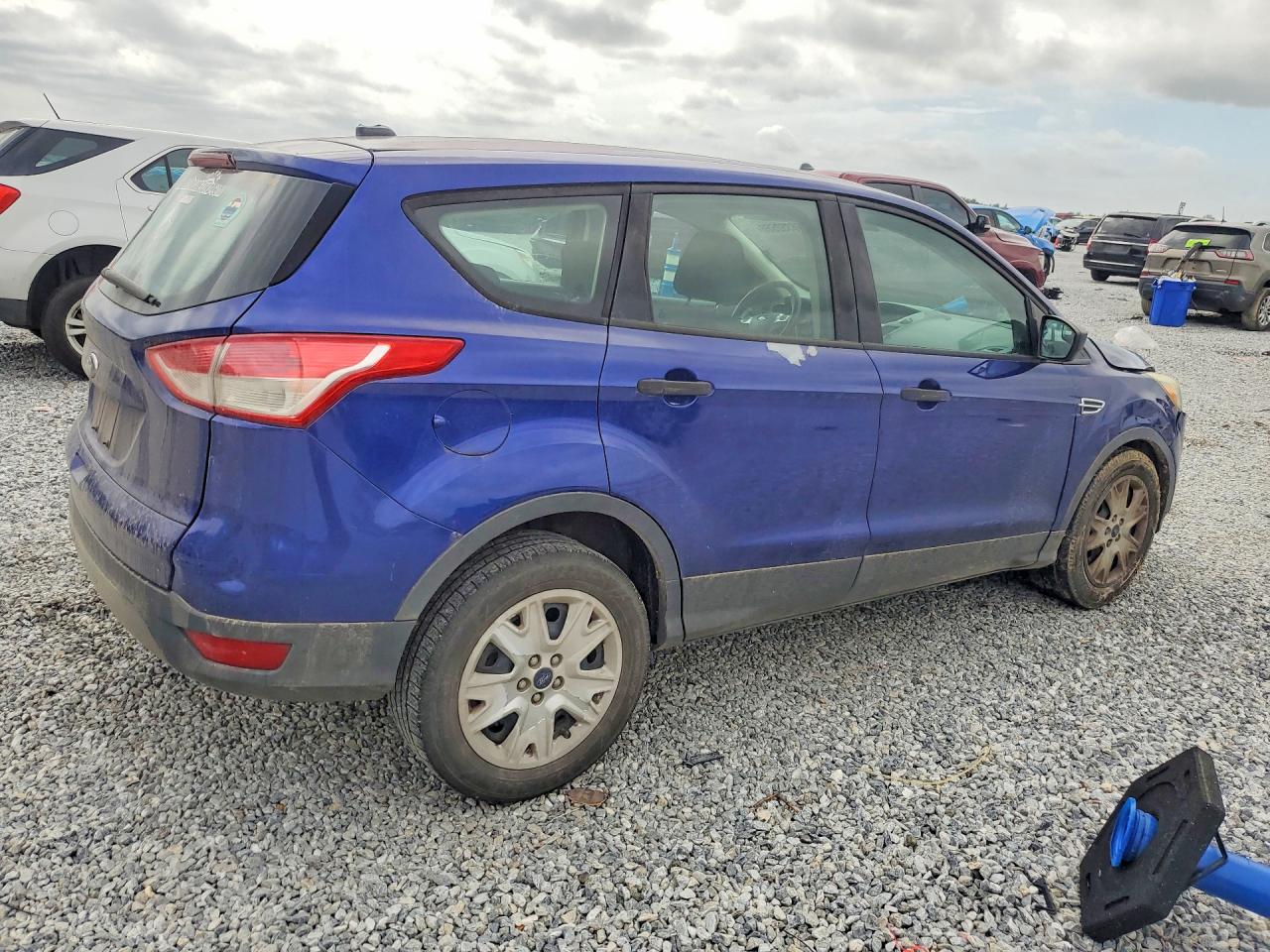 2016 Ford Escape S Blue vin: 1FMCU0F74GUC05423