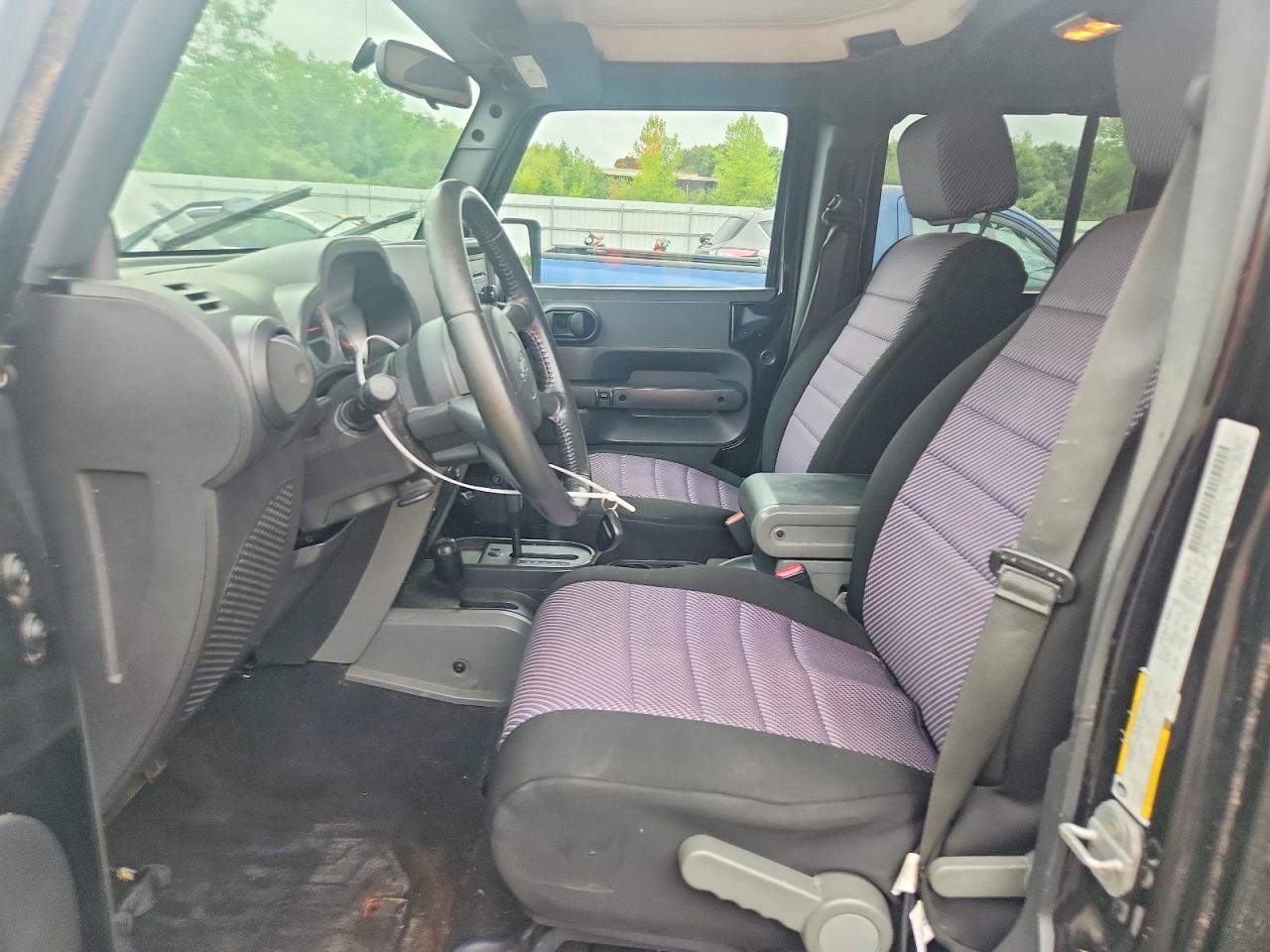 2010 Jeep Wrangler Unlimited Sport Black vin: 1J4BA3H17AL176333