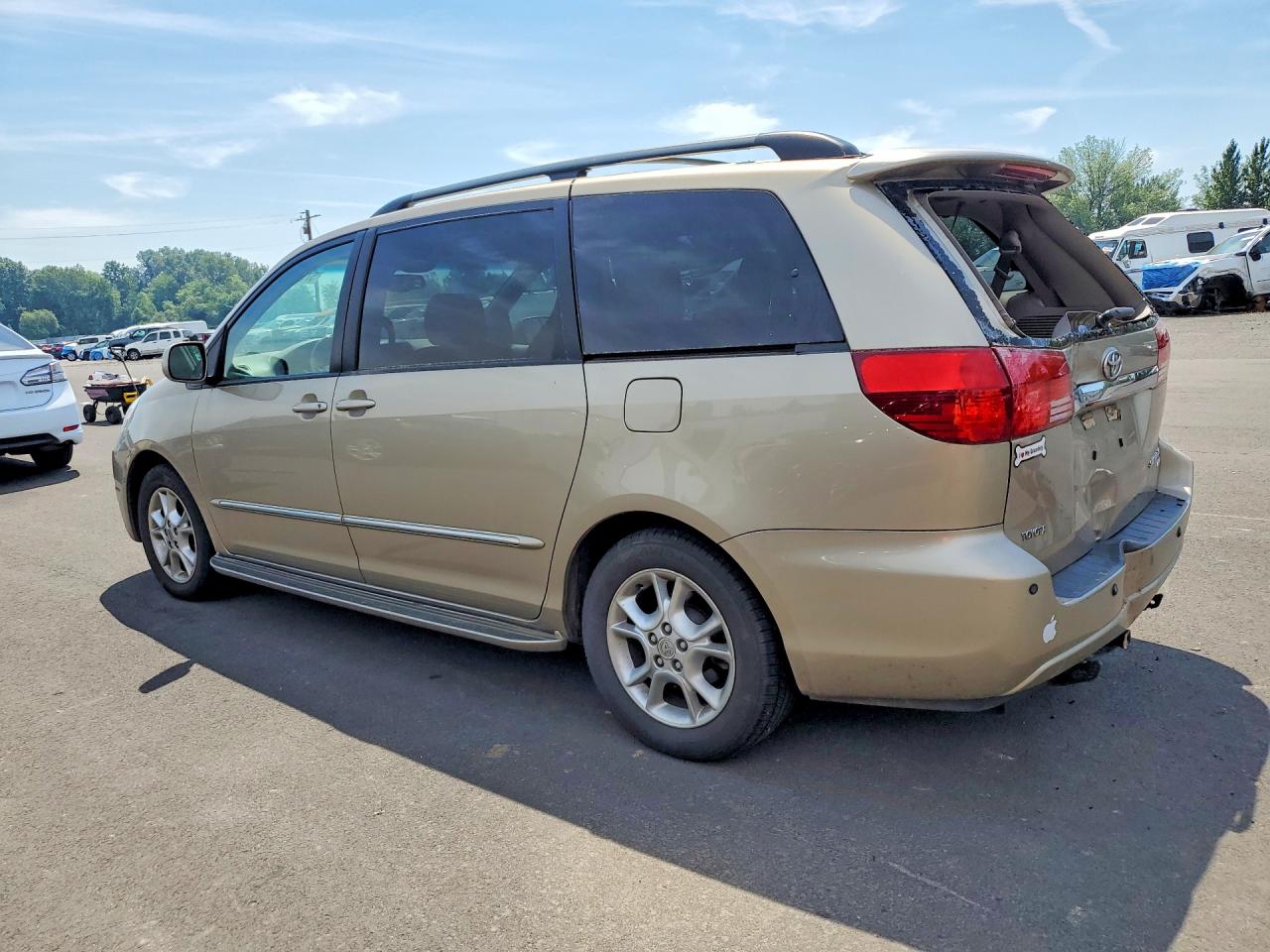 2004 Toyota Sienna Xle Limited 7 Passenger Beige vin: 5TDZA22C64S165349