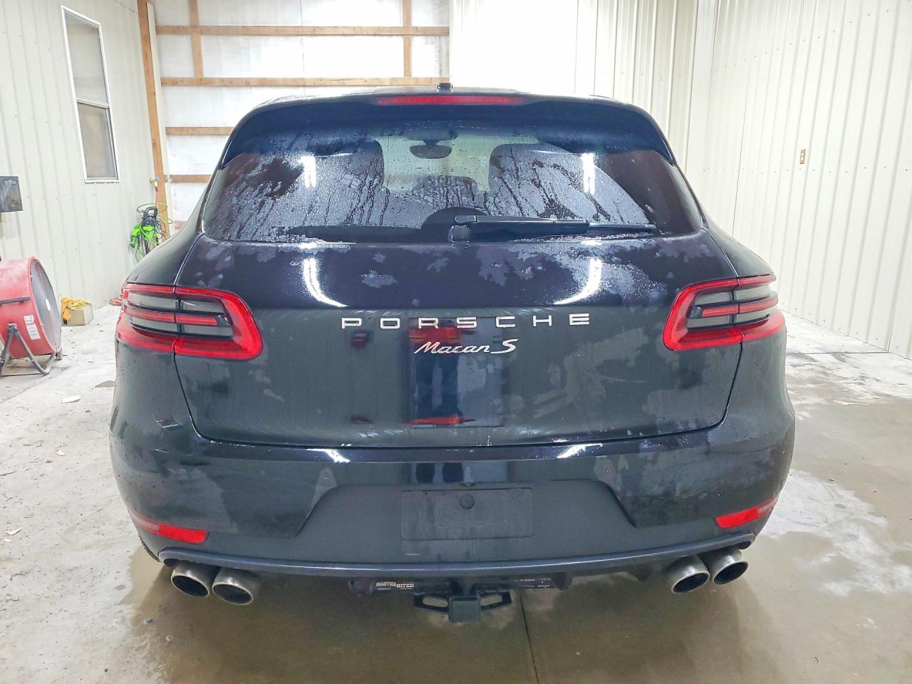 2015 Porsche Macan S Black vin: WP1AB2A50FLB52533