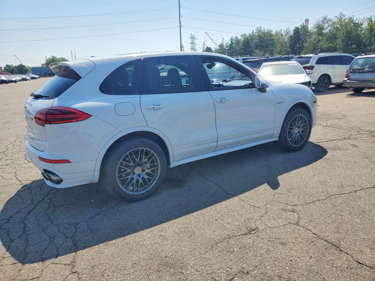 2015 Porsche Cayenne Se Hybrid White vin: WP1AE2A21FLA52521