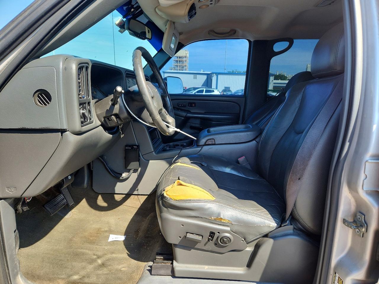 2004 Gmc Sierra C2500 Heavy Duty Tan vin: 1GTHC23U94F236265