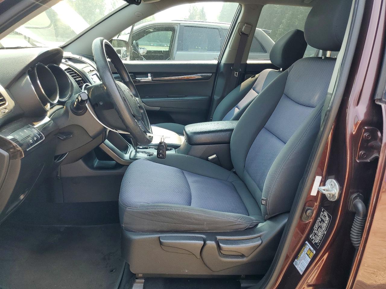 2012 Kia Sorento Lx Maroon vin: 5XYKT3A64CG222057