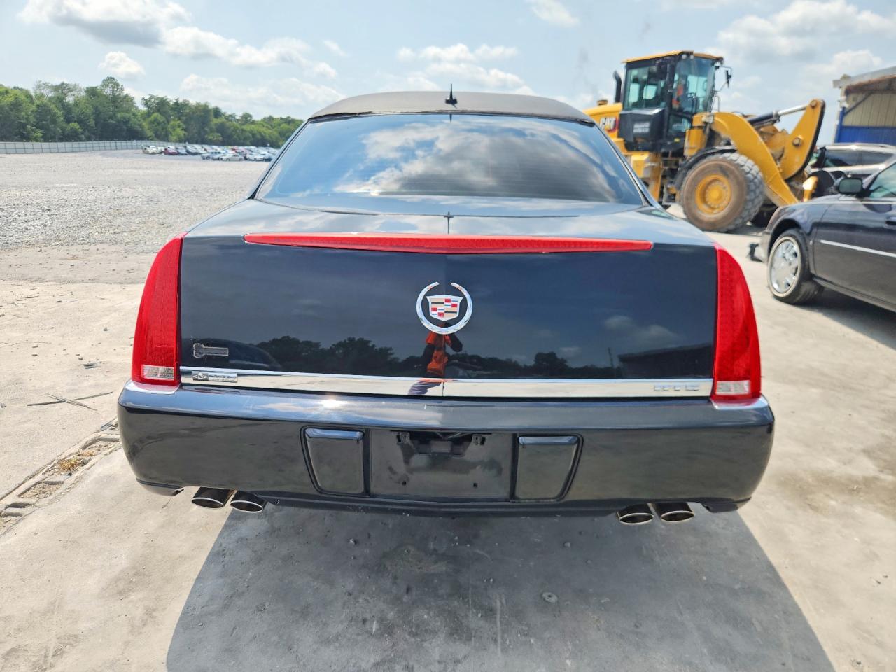 2006 Cadillac Professional Chassis Black vin: 1GEEH96YX6U550217