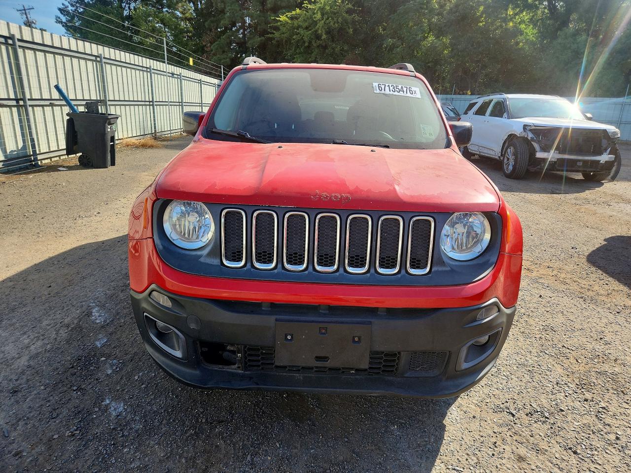 2015 Jeep Renegade Latitude Red vin: ZACCJABH9FPB50260
