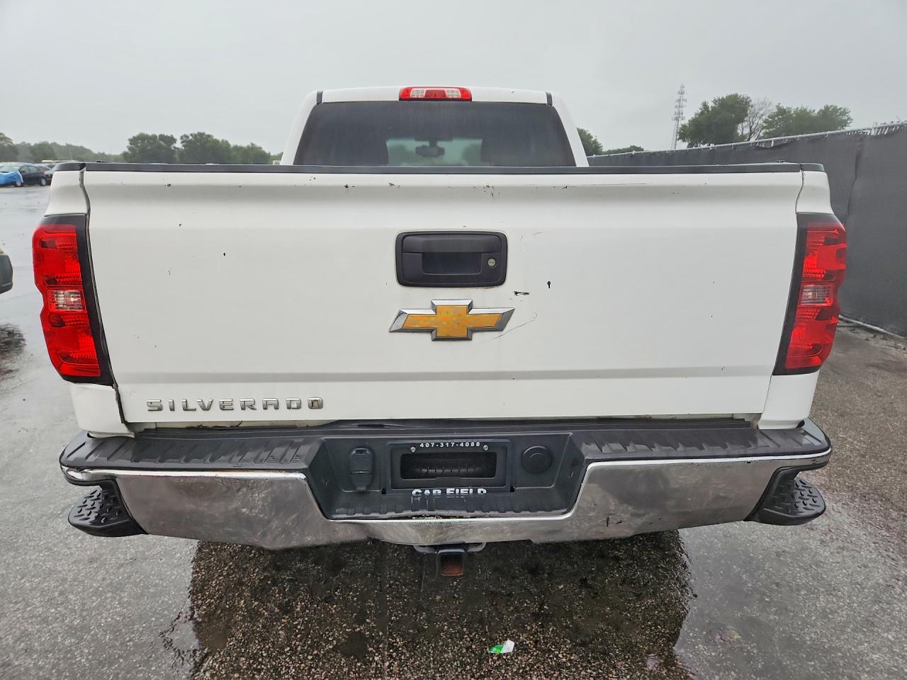 2014 Chevrolet Silverado C1500 White vin: 1GCRCPEHXEZ281412