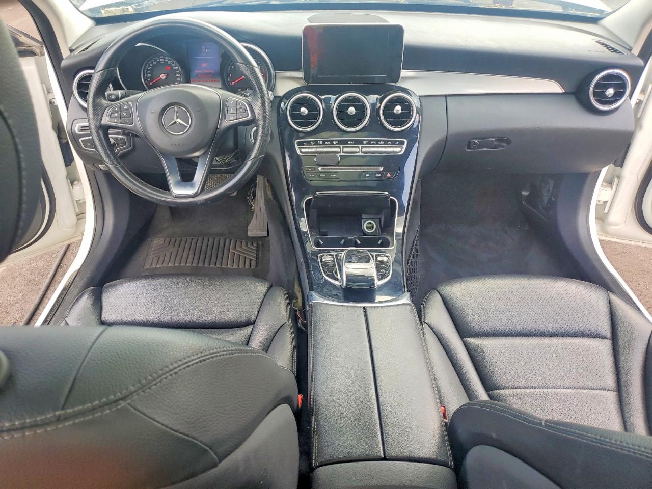2015 Mercedes-benz C 300 4matic White vin: 55SWF4KB5FU003743