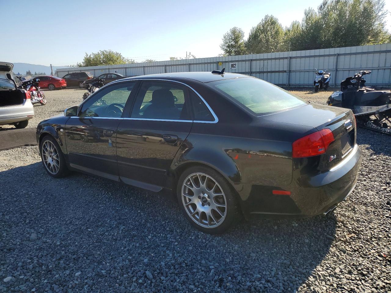 2006 Audi S4 Quattro Black vin: WAUGL78E86A285173