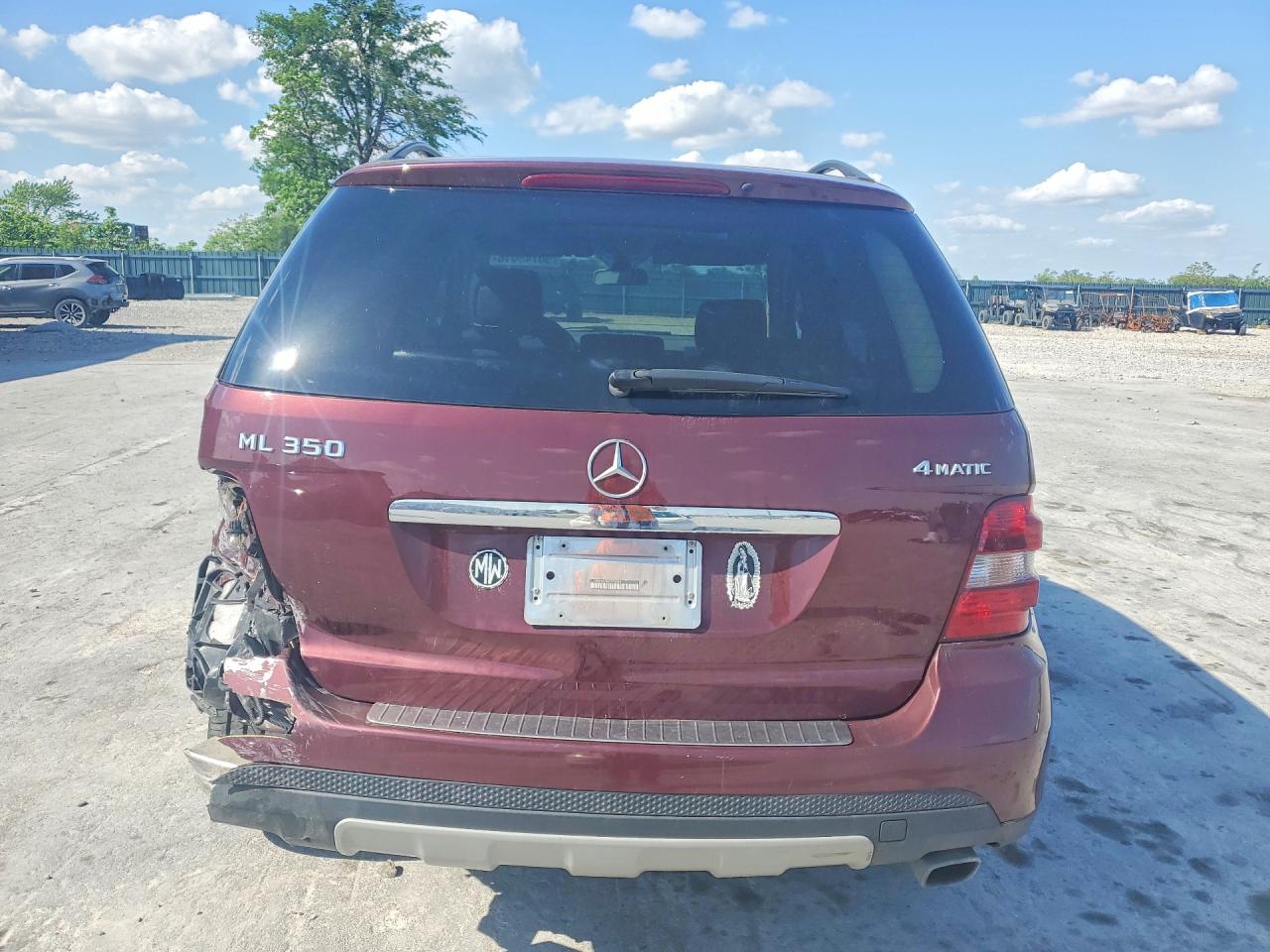 2008 Mercedes-benz Ml 350 Maroon vin: 4JGBB86E78A376314