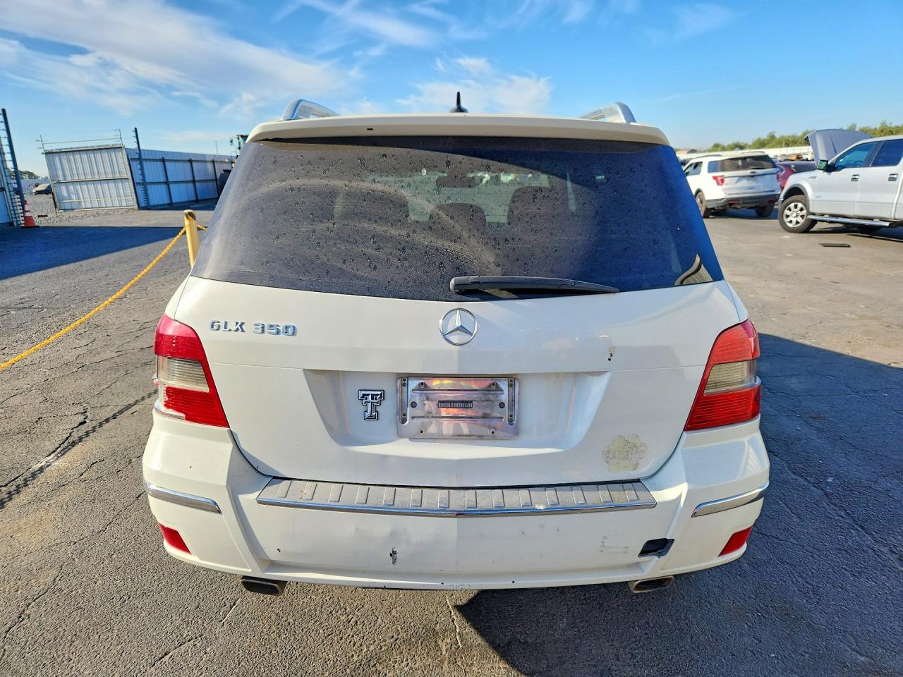 2010 Mercedes-benz Glk 350 White vin: WDCGG5GB6AF508657