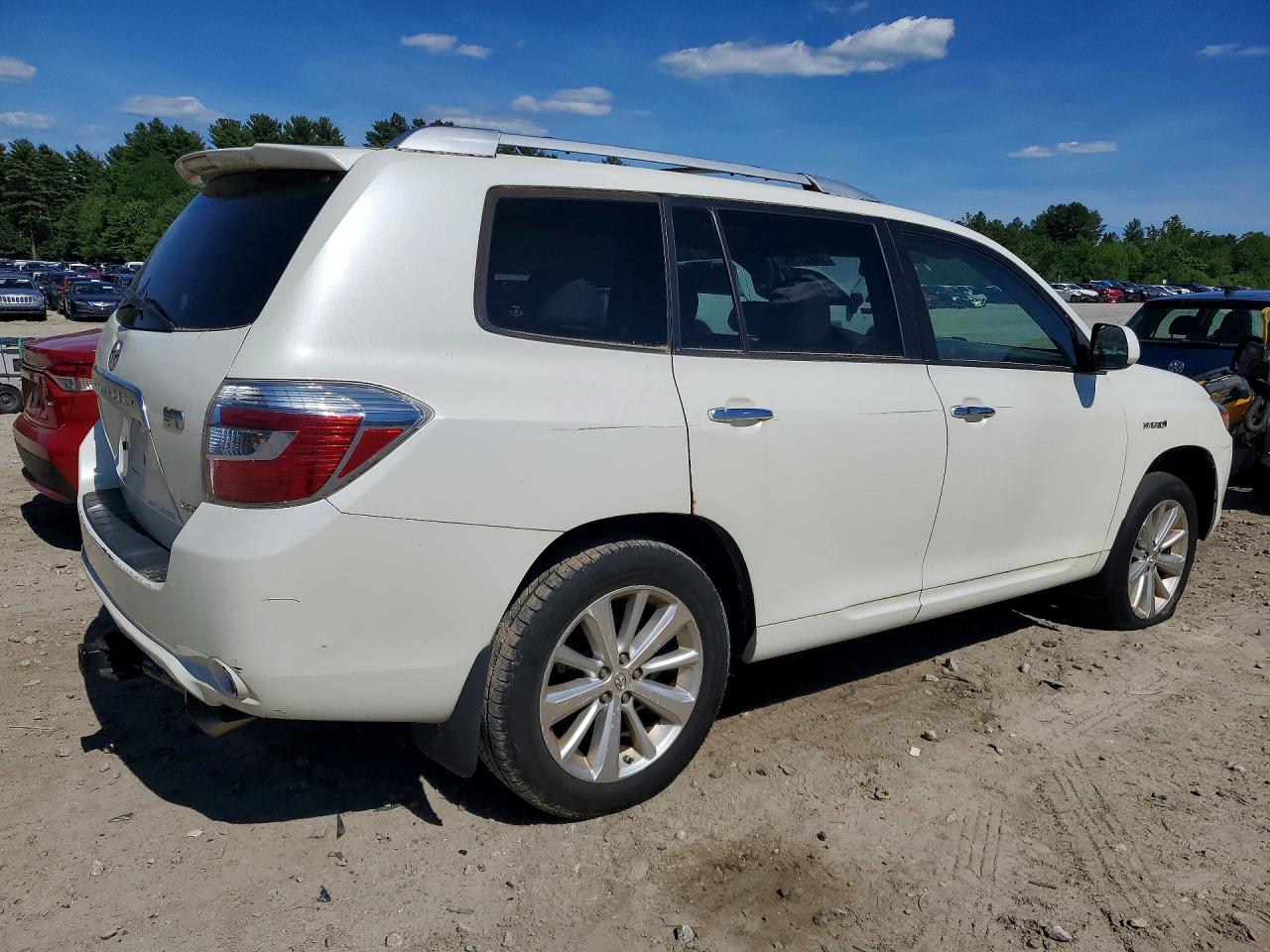 2008 Toyota Highlander Hybrid Limited White vin: JTEEW44A882001505