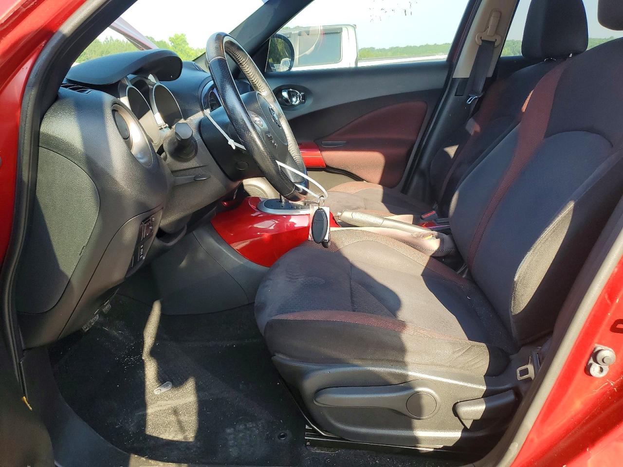 2012 Nissan Juke S Red vin: JN8AF5MV4CT120123