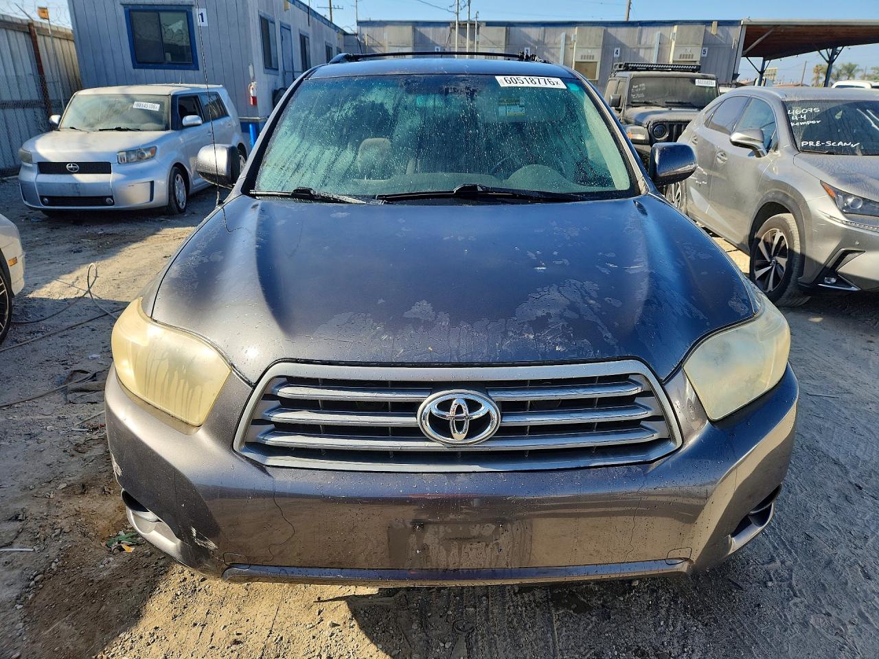 2008 Toyota Highlander Base Gray vin: JTEDS41A282005738