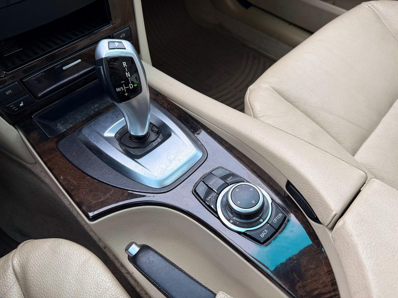 2009 Bmw 528 I Burgundy vin: WBANU53539C119930