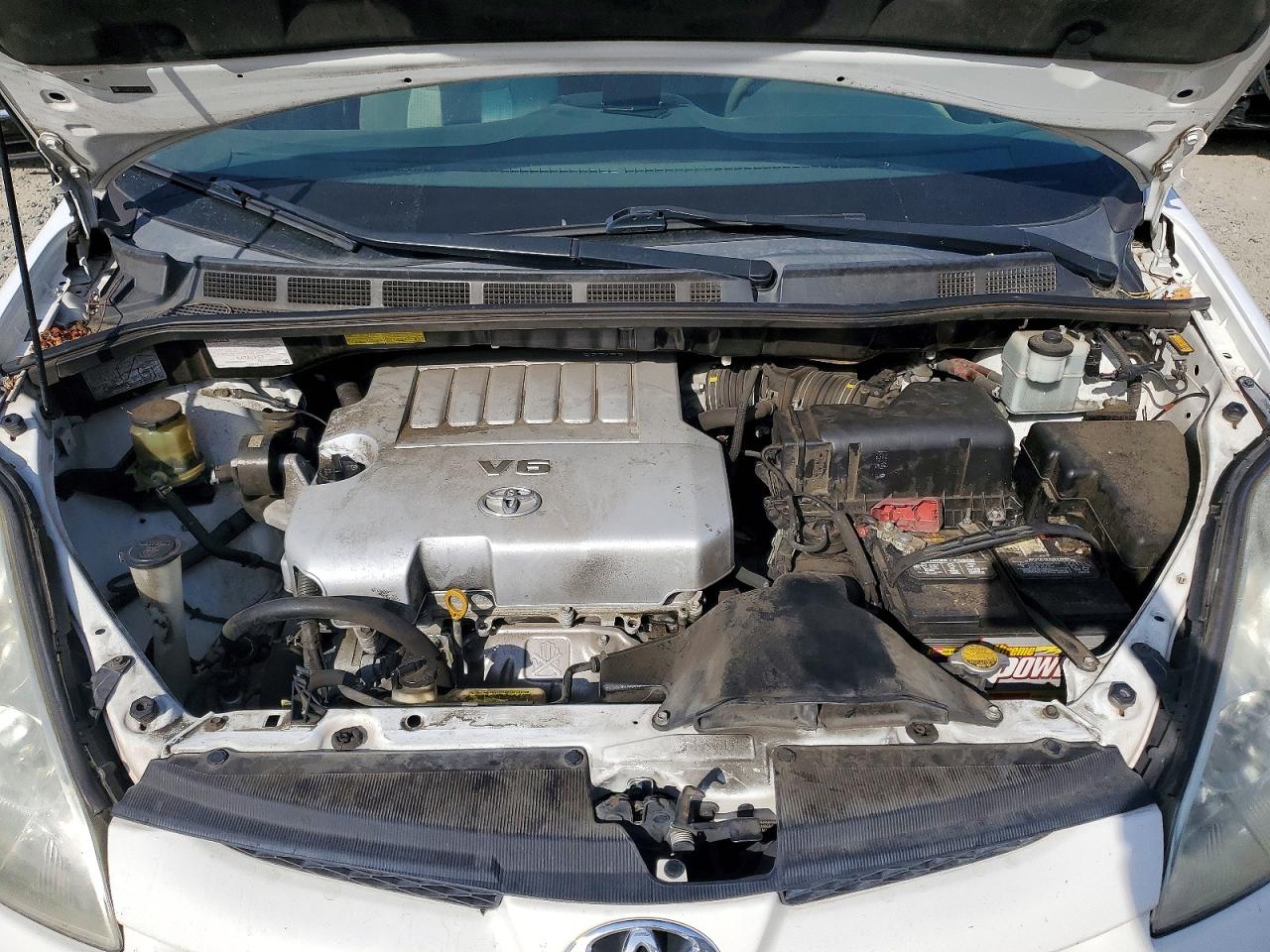 2007 Toyota Sienna Le 8-passenger White vin: 5TDZK23C77S022216