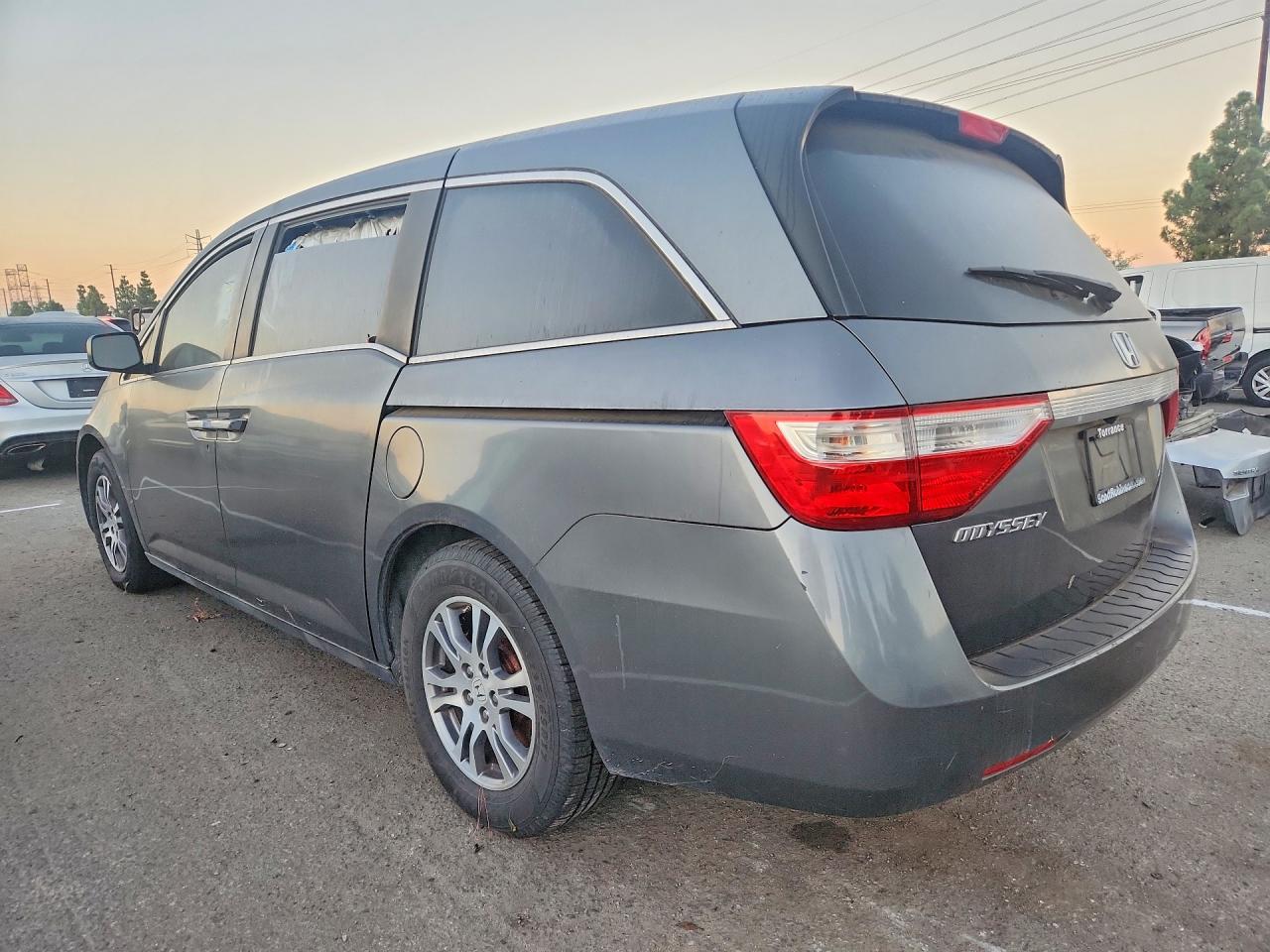 2012 Honda Odyssey Exl Gray vin: 5FNRL5H6XCB061530