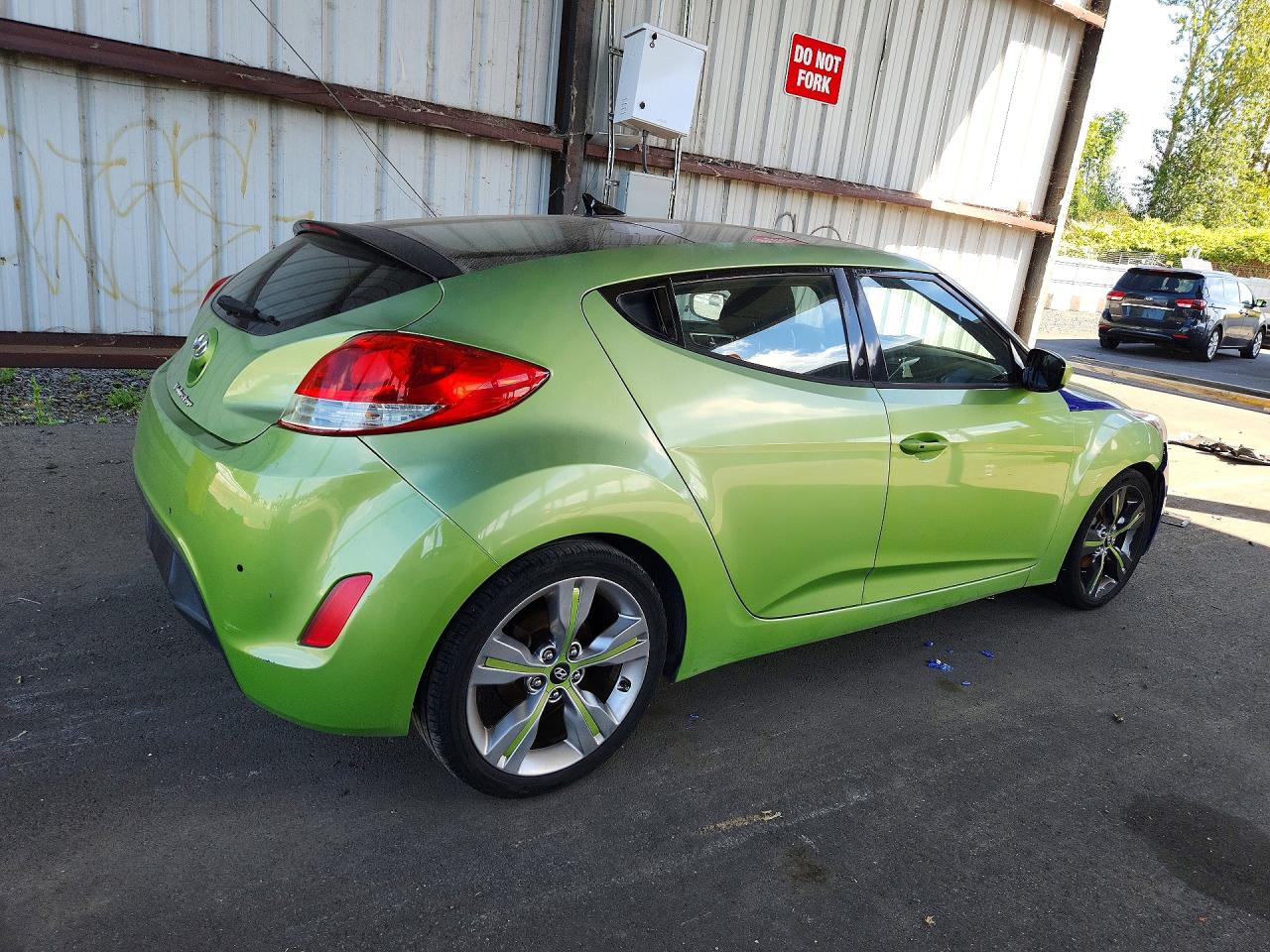 2012 Hyundai Veloster Base Two Tone vin: KMHTC6AD0CU028057