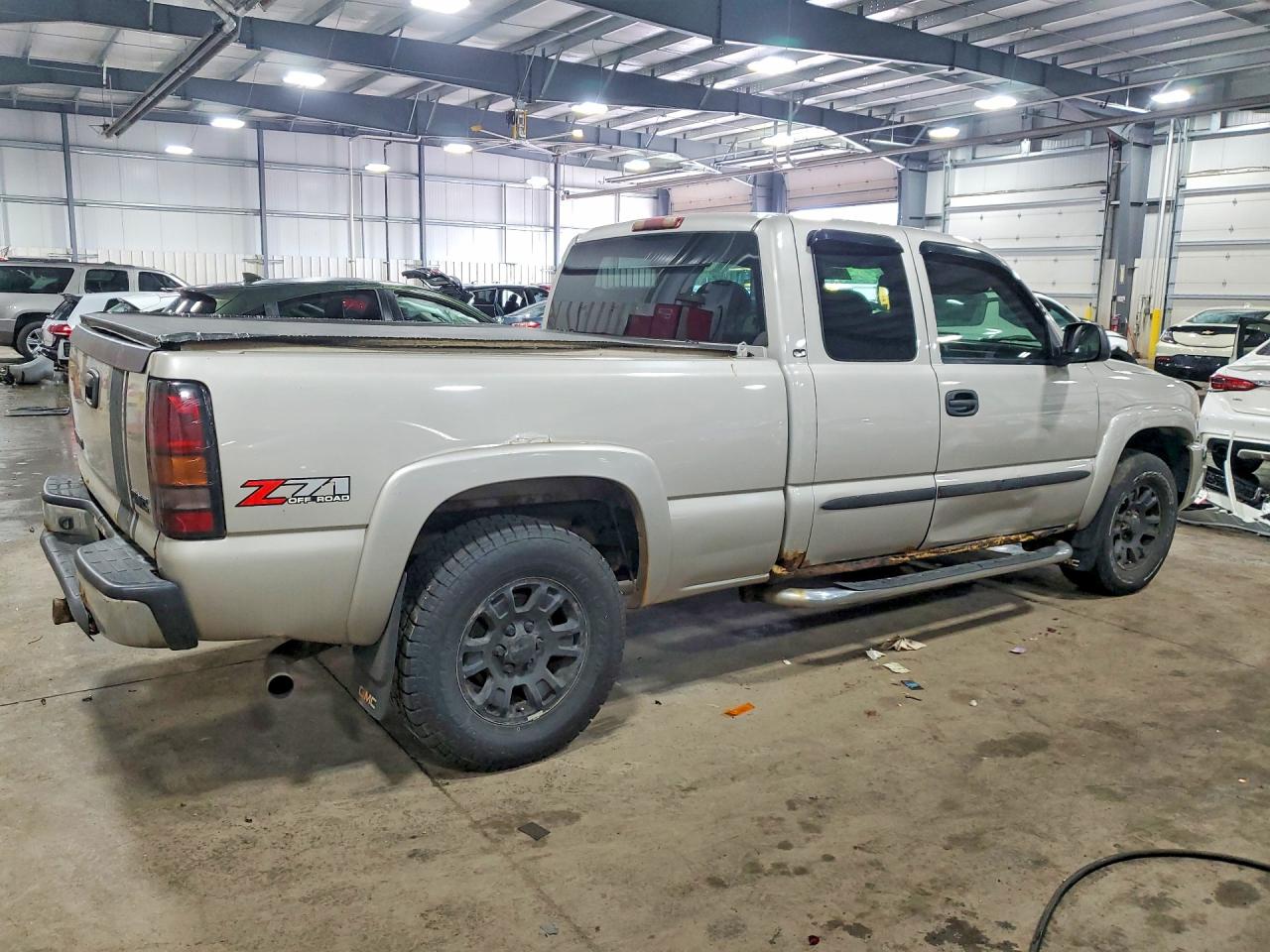 2006 Gmc New Sierra K1500 Желто-коричневый vin: 1GTEK19B36E168897
