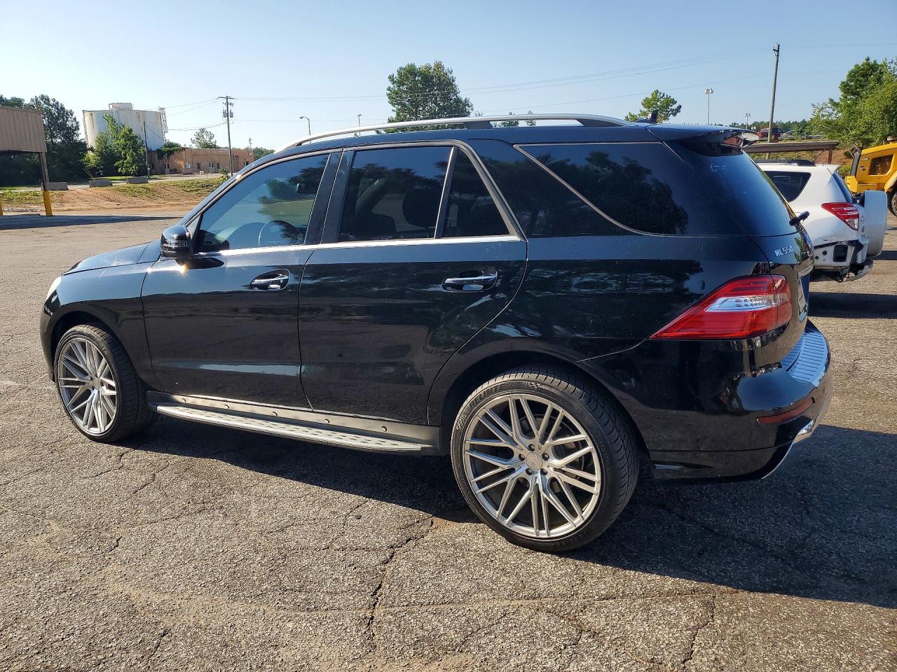 2014 Mercedes-benz Ml 550 4matic Black vin: 4JGDA7DB4EA308109