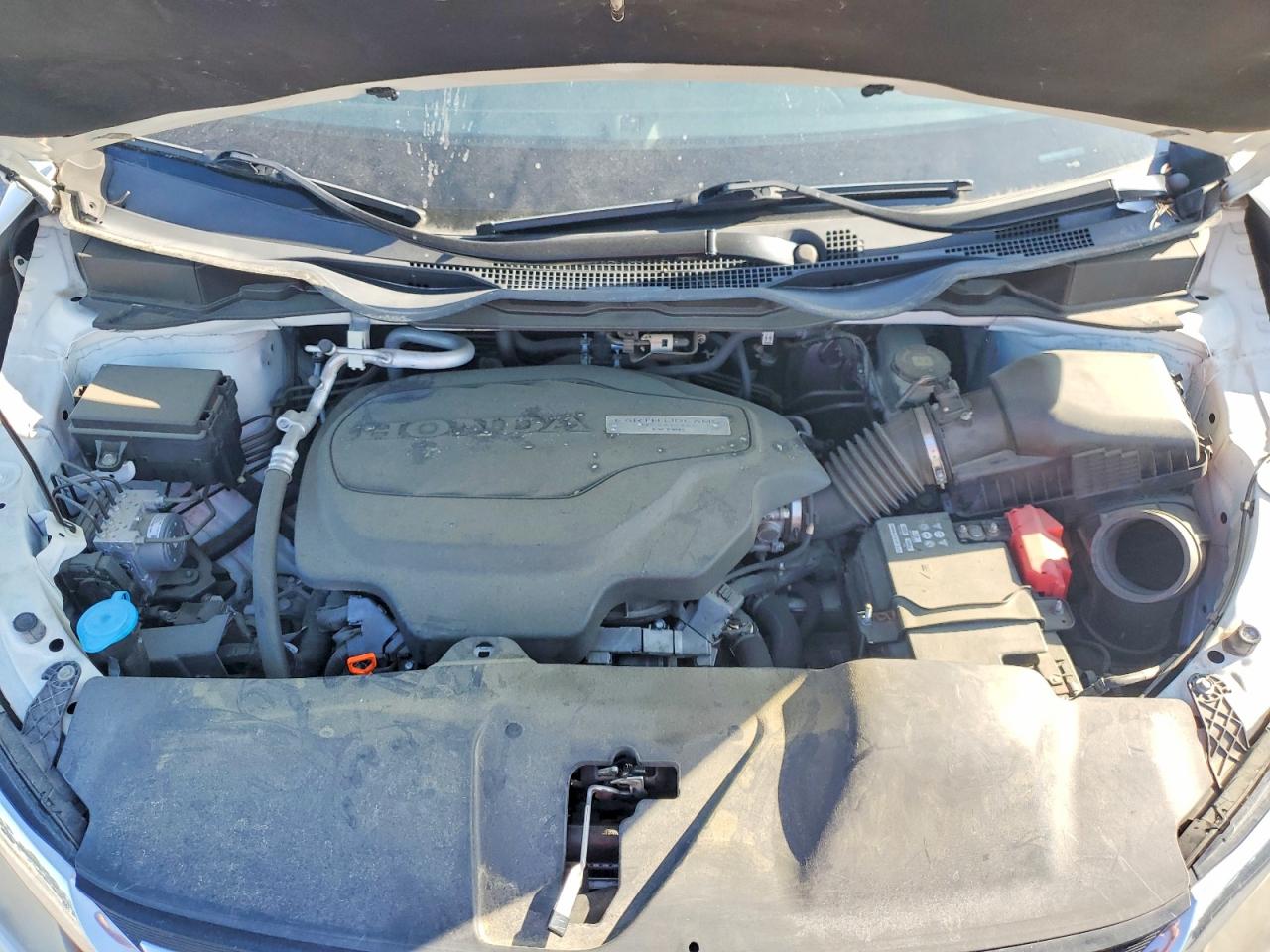 2018 Honda Odyssey Ex White vin: 5FNRL6H54JB065731