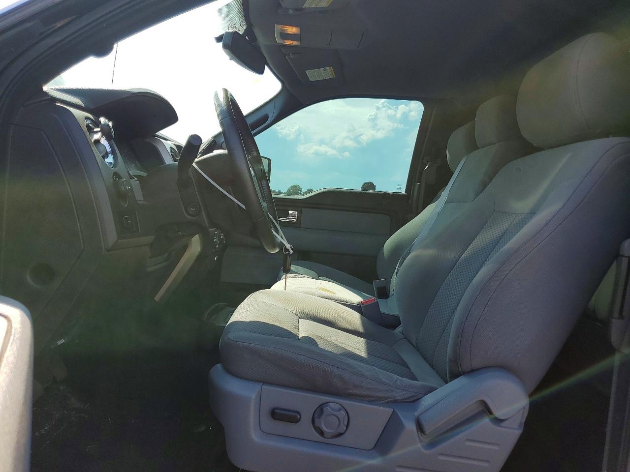 2014 Ford F150 Super Cab Black vin: 1FTEX1EM5EFA54871