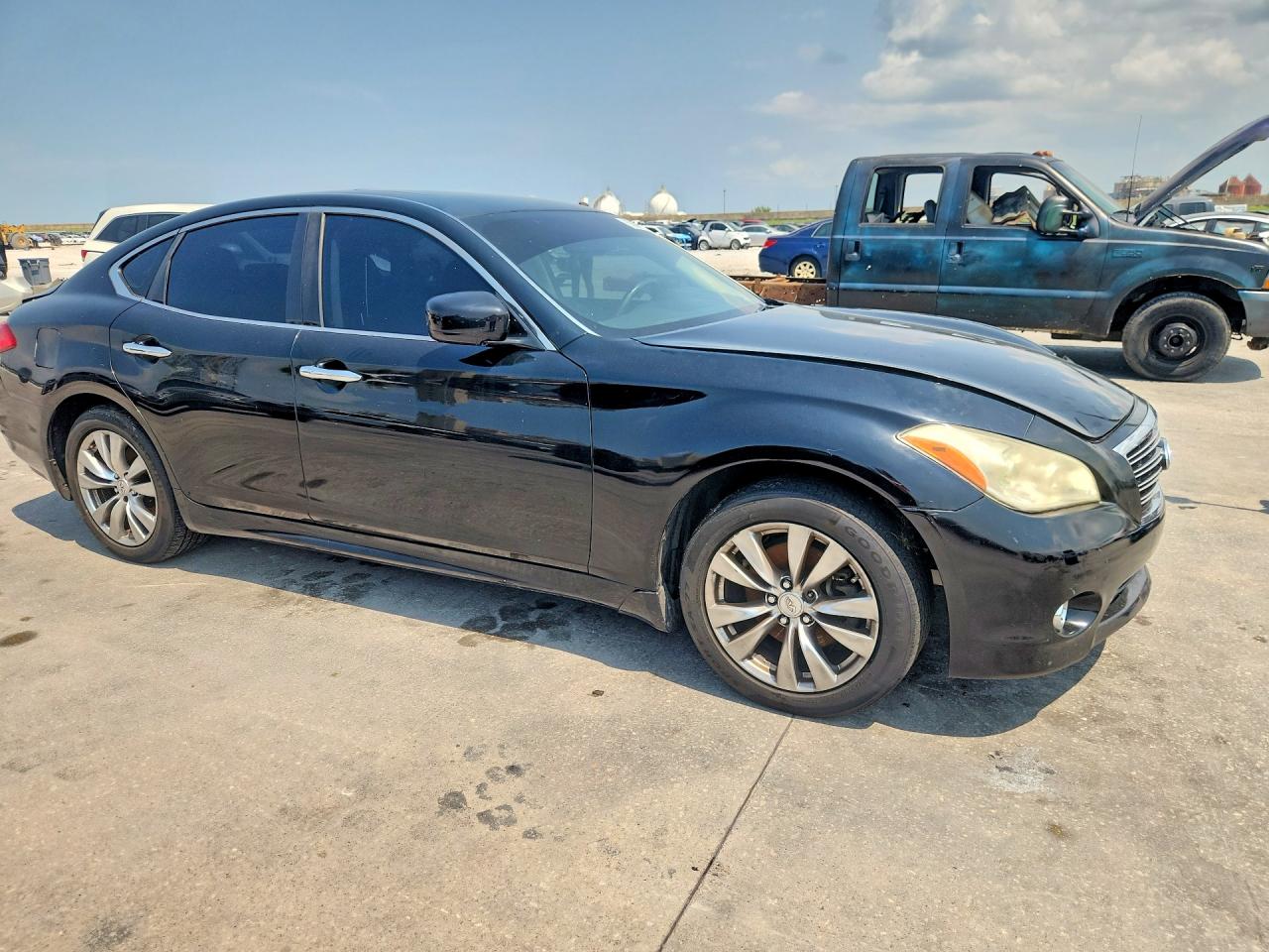 2014 Infiniti Q70 3.7 Black vin: JN1BY1AP5EM260092