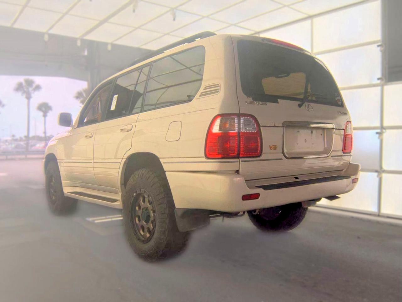 2000 Lexus Lx 470 White vin: JT6HT00W9Y0084756